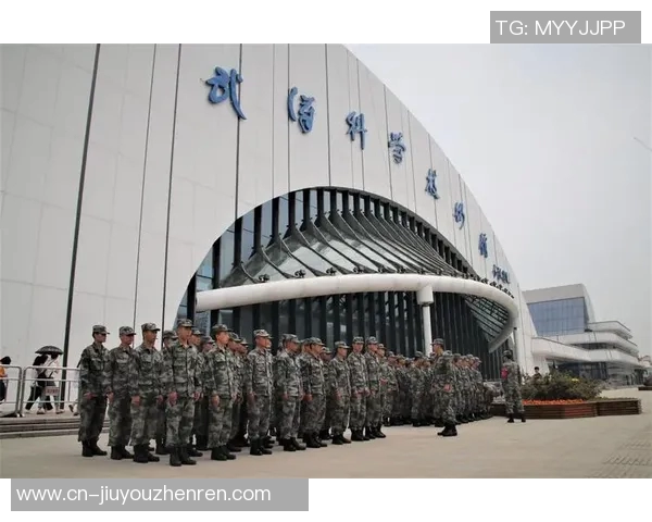 李泓澎：探索科技与人文交汇的未来之路与创新思维